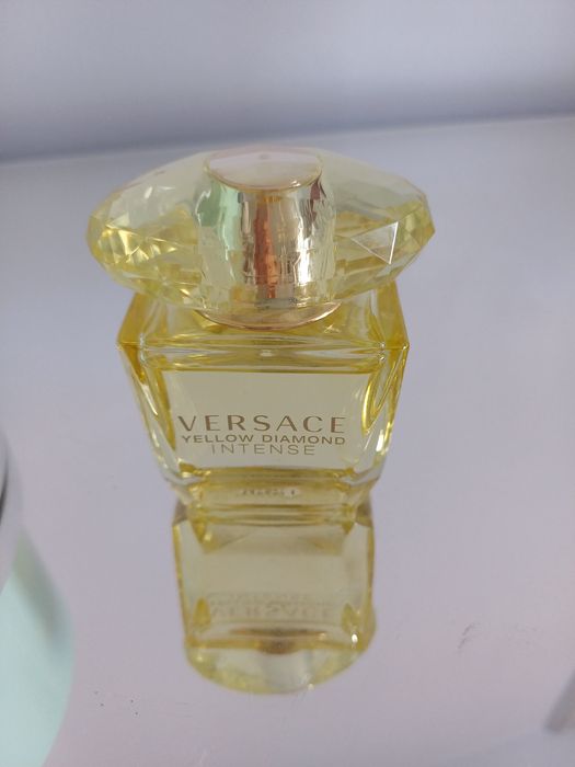 Perfumy versace yellow diamond intense