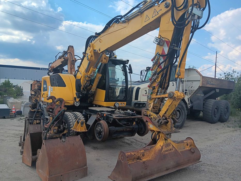 Koparka Liebherr A922 ZW (kolejowa)