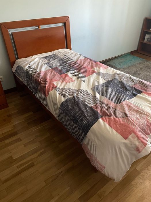 Mobília de solteiro