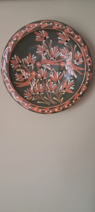 Настінна декоративна тарілка