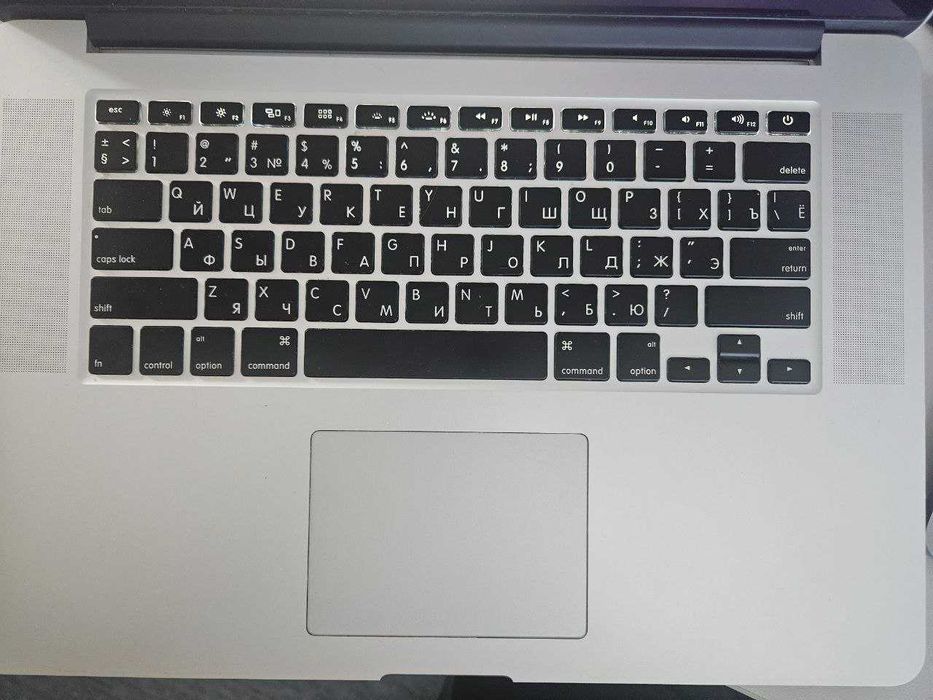 MacBook Pro 15" 2015 / 16 GB / 256 GB