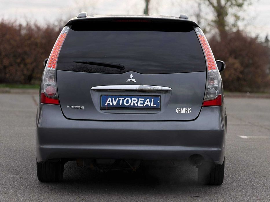 Avtoreal_kr Mitsubishi Grandis 2008