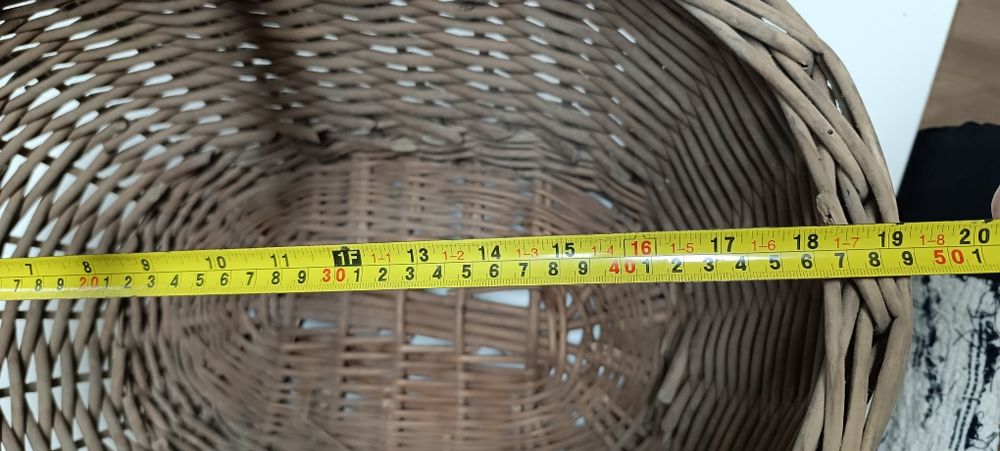 Cesta de verga usada431978893500764164