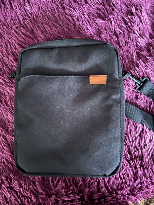 Продам сумку для планшету 11”