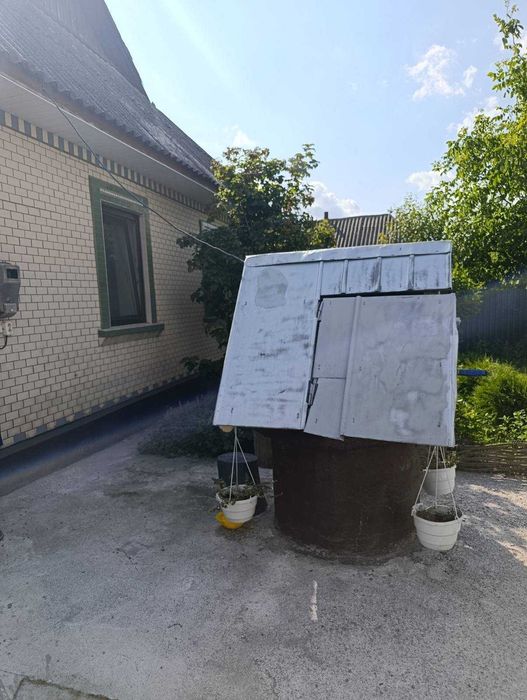 Продам будинок в смт Сутиски 1082
