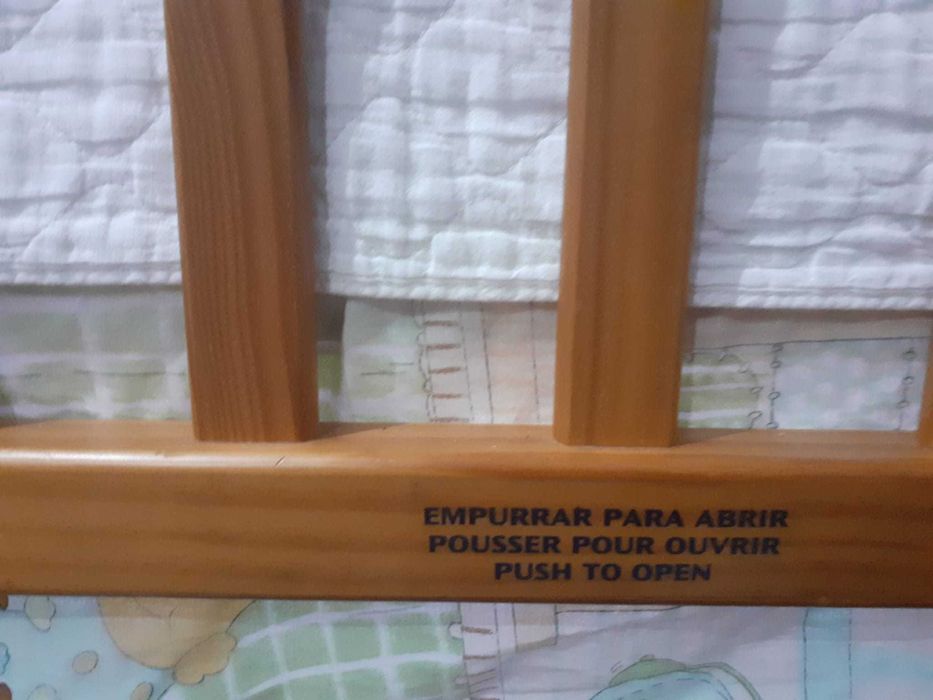 cama de bebé como nova