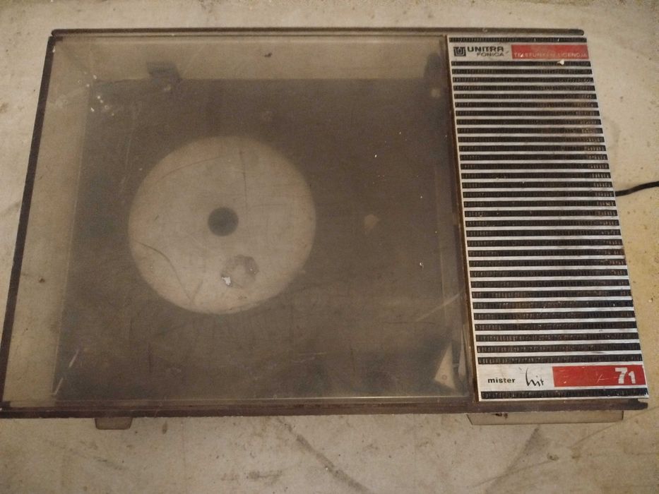 Adapter Gramofon Unitra Mister Hit 71  PRL stan nieznany części WG400