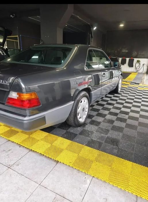 Mercedes  coupé 300 ce