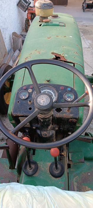 Trator John deere 1030