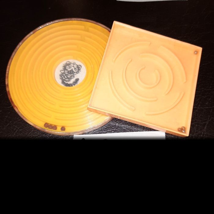 Головоломка зібрати шарики 40гр. за дві штуки