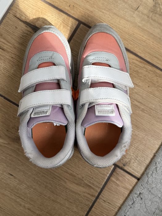 Дитячі кросівки Puma на липучках