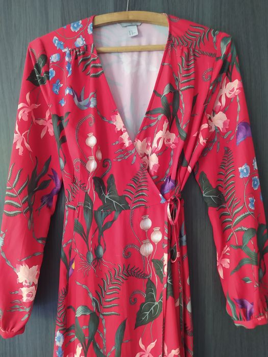 Czerwona sukienka midi H&M r. 40