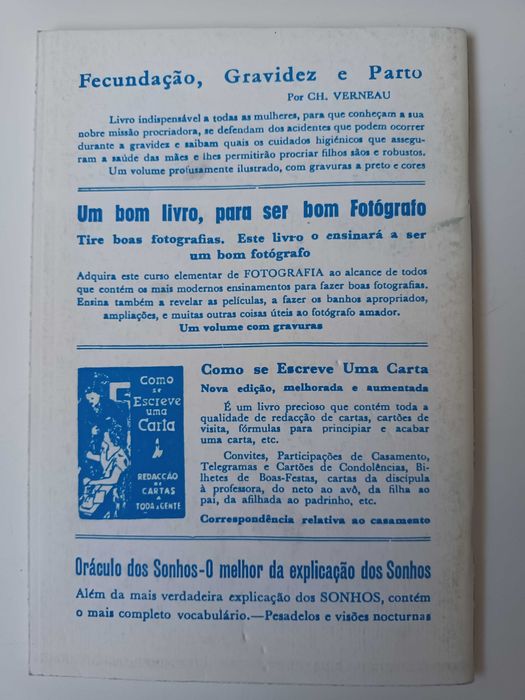 "100 Maneiras de Cozinhar Ovos" por Rosa Maria