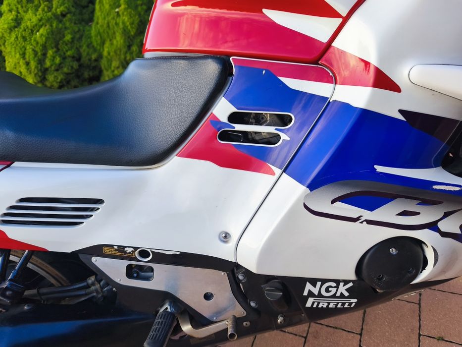 Honda CBR 1000F dual SC 24