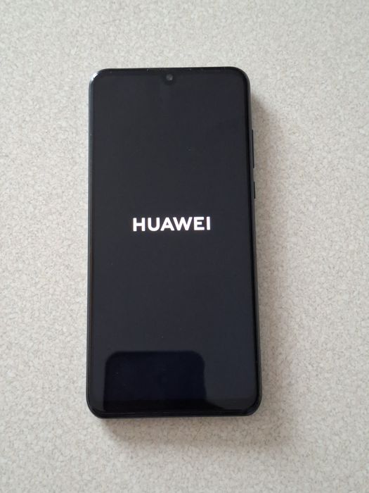 Huawei P30 lite.
