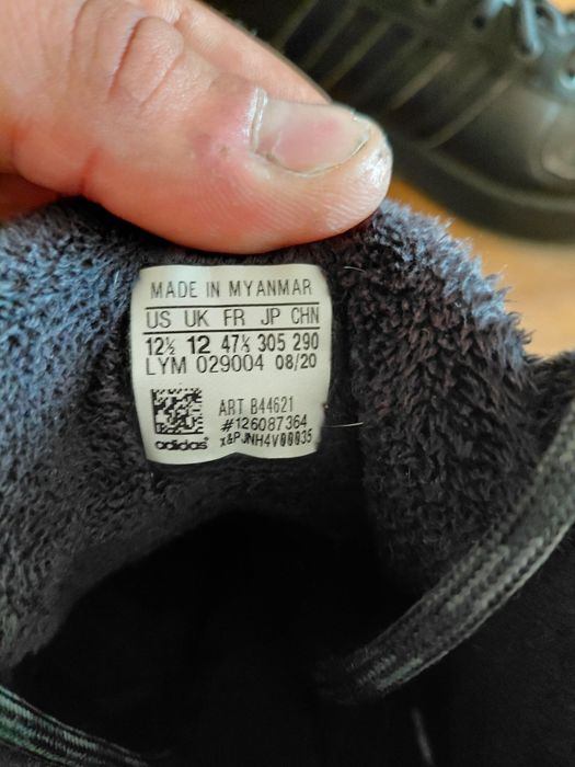 Adidas  кросовки демисезон 45-47
