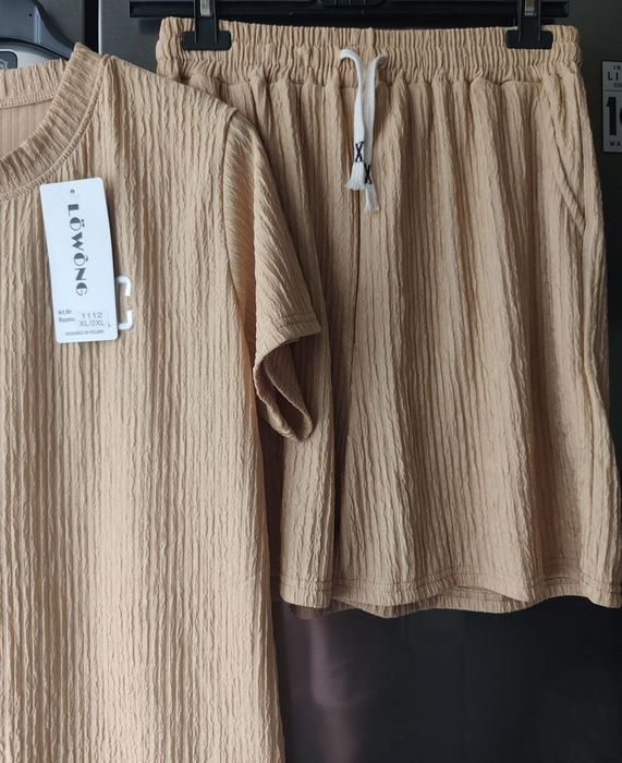Jasno beżowy letni komplet XL/2Xl
