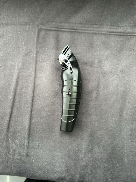 Selling a cutting machine64740036091139122