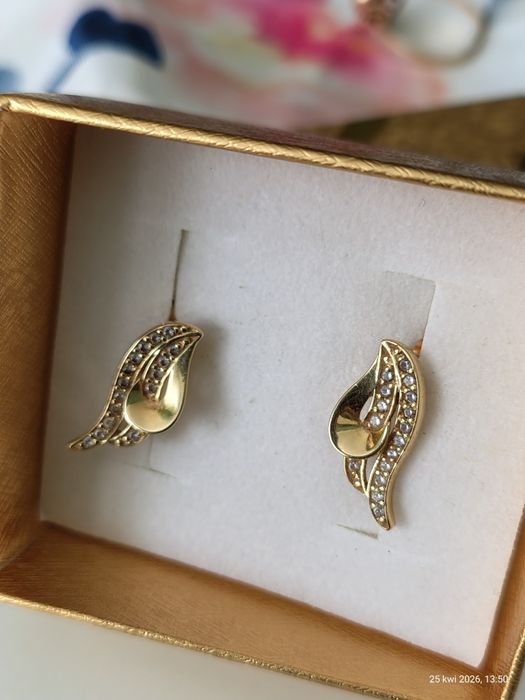 Złote kolczyki 585