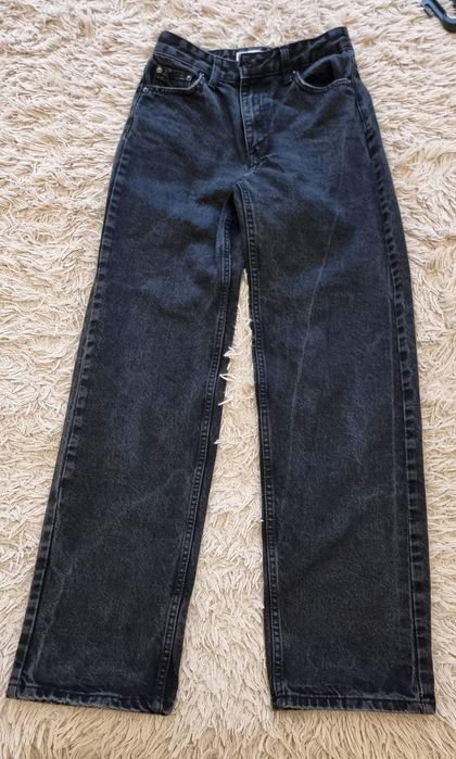 Продам джинсовые Bershka