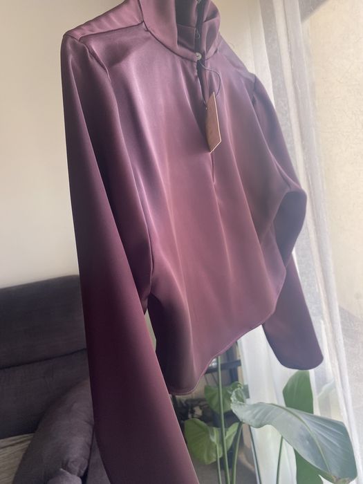 Top cropped novo zar