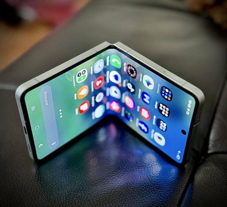 Telemóvel Galaxy Z Flip7