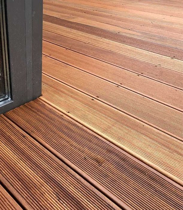 Deska tarasowa ryflowana, gładka  Modrzew Europejski KL.BC BRUTTO!