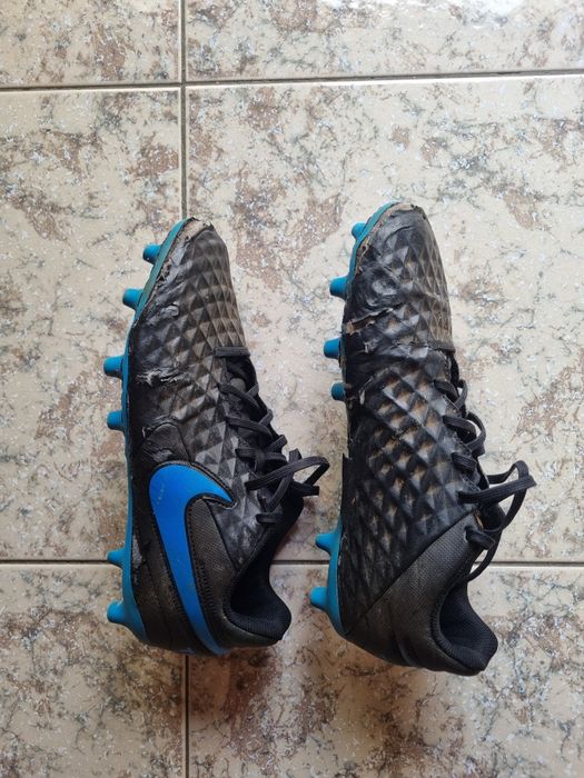 Chuteira Nike Tiempo 42