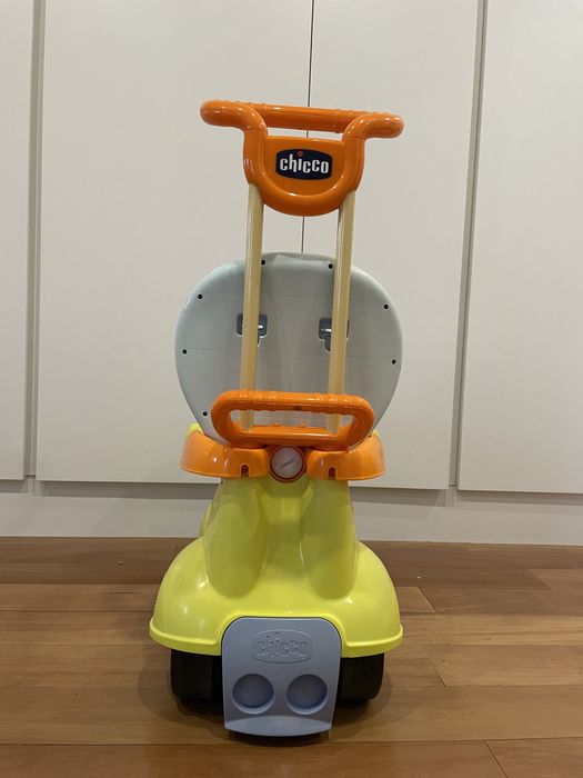 Carrinho para Brincar