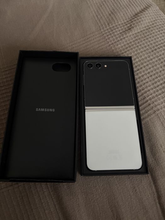 Sprzedam samsung flip 5