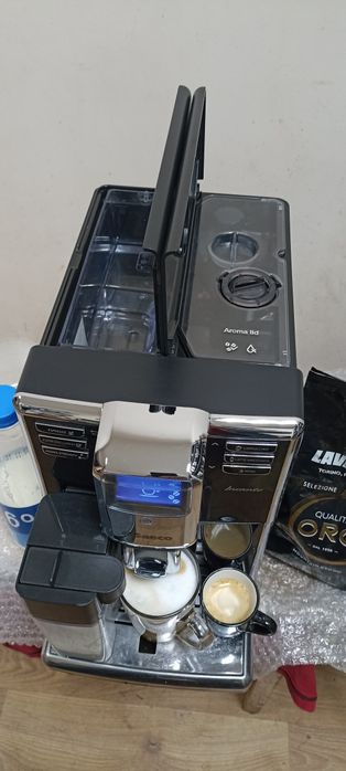 Кофемашина Saeco Incanto из Германии.