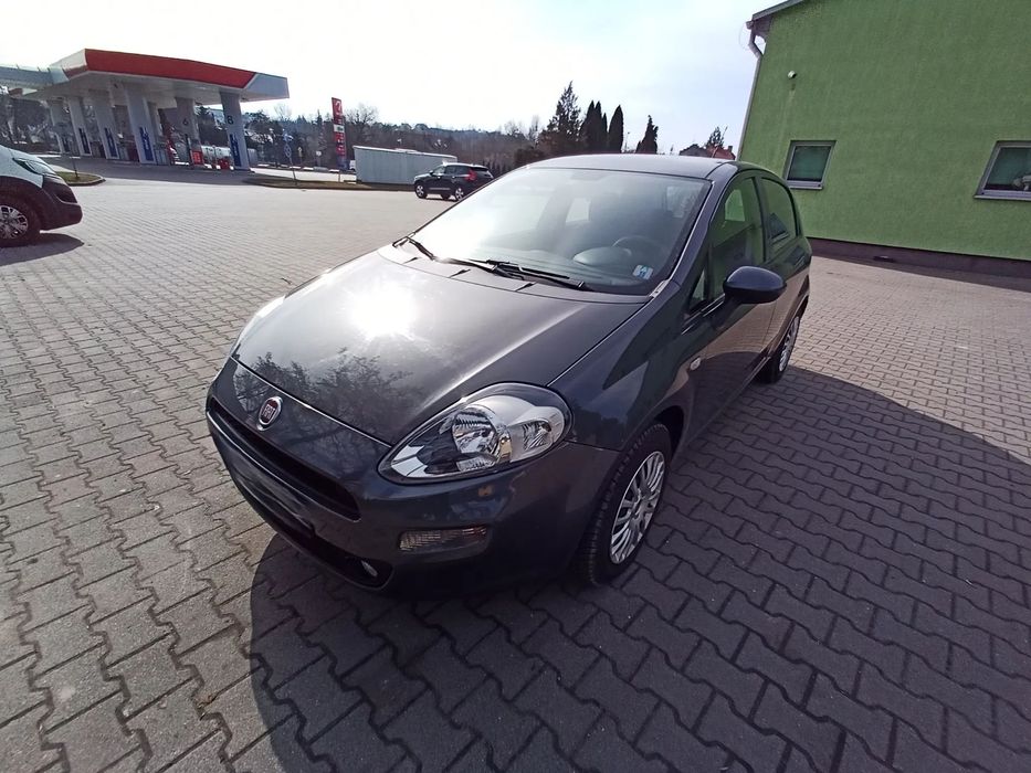 Fiat Grande Punto Fiat Punto z małym przebiegiem 58tys.km z bardzo dobry silnikiem 1.2