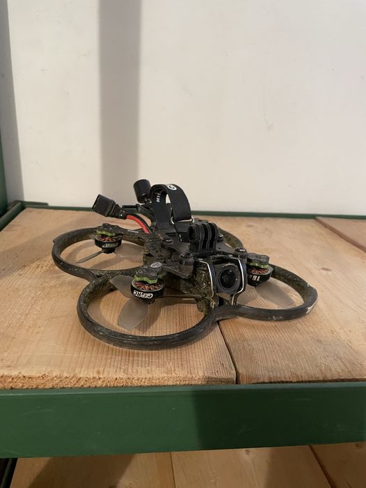 GEPRC Cinebot30 | DJI O3 | ELRS | 6S + 3× akumulator | Akcesoria
