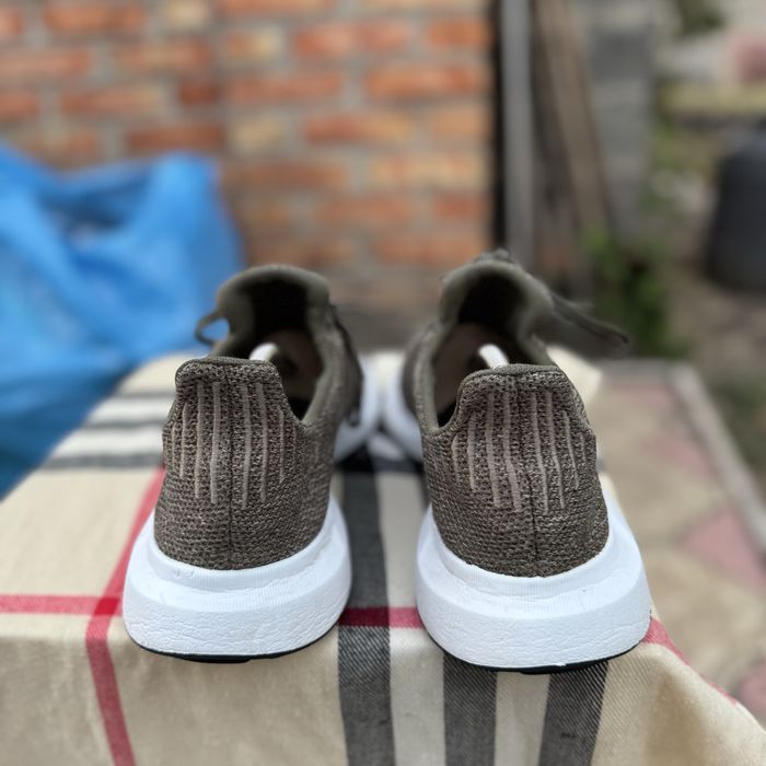 Кроссовки Adidas Swift Run Haki, 46 размер, Оригинал, Кросівки