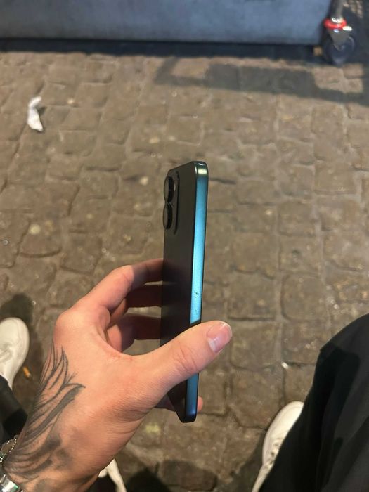 OPPO Reno 14 FS  .