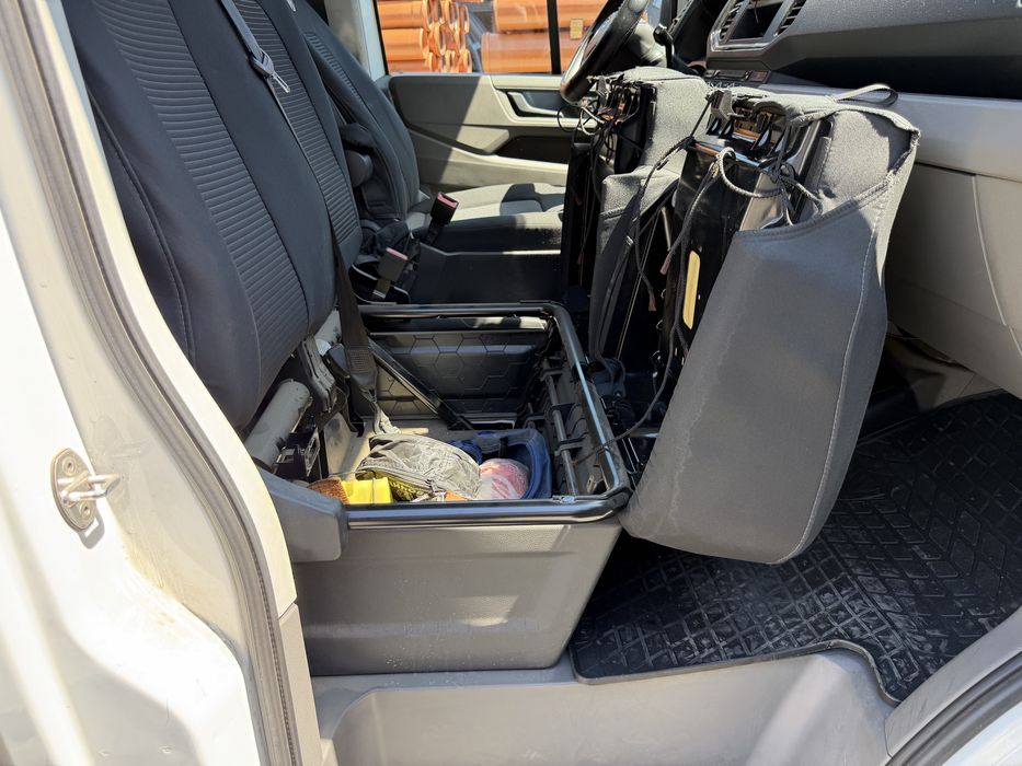 Volkswagen Crafter 2018 2.0 TDI MT