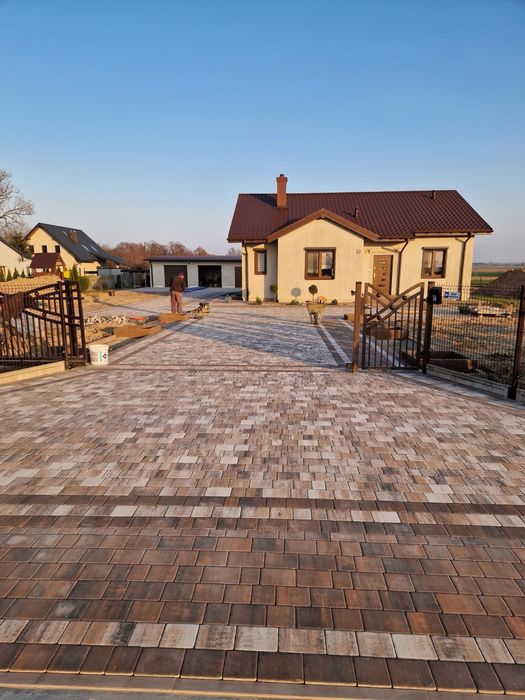 Uslugi Brukarskie Ukladanie kostki Brukowej