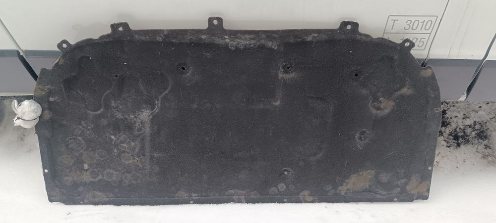 Шумоізоляція капота Opel Astra H