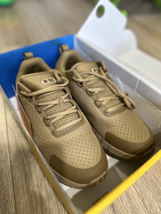 Кросівки М•TAC М так