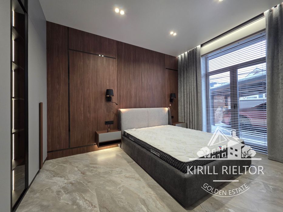 В городке «Золотые Ключи»  продается новый дом с ремонтом «BARN Style»