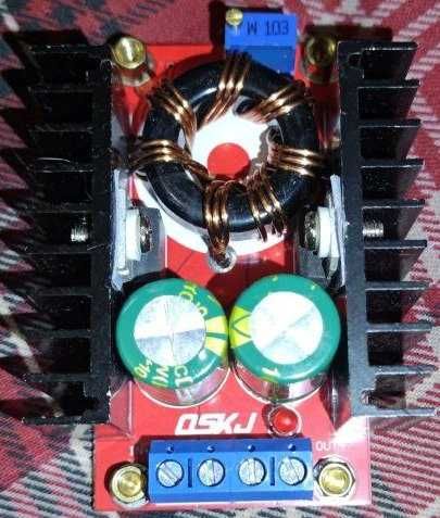 Модуль DC-DC преобразователь повышающий постоянного тока 12-24В