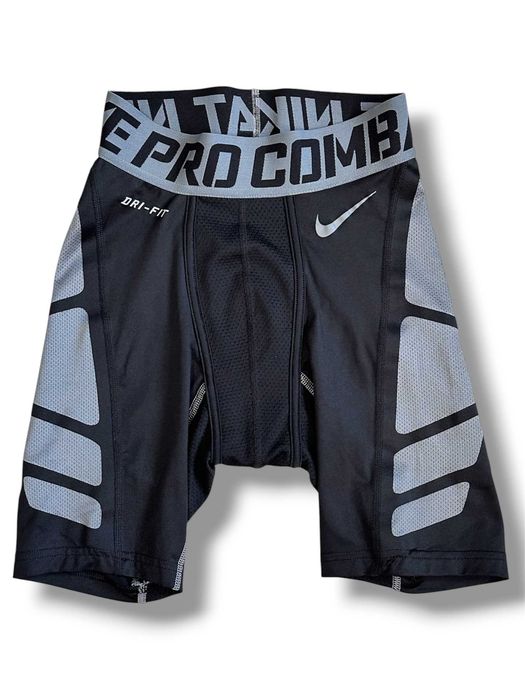 NIKE Pro Combat Hypercool 2.0 Męskie spodenki 6" treningowe szorty S