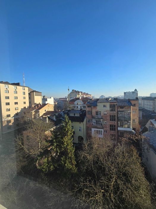 1-кім. квартира вул. Мазепи 23-тя школа, центр, 54м2