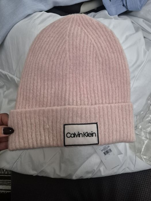 Czapka beanie Calvin Klein róż wełna i alpaka nowa