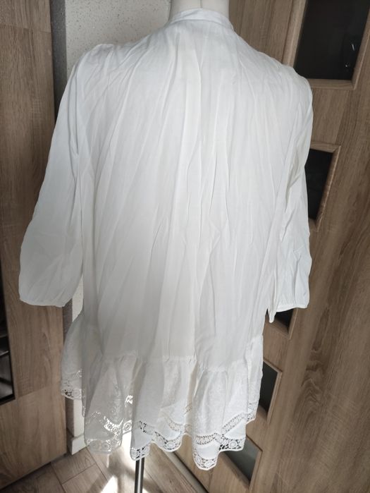 Tunika - bluzka biała haftowana koronka na guziki Reserved 42/44