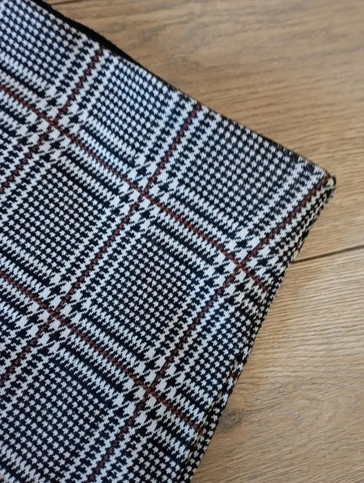 Spódniczka spódnica mini w kratkę pepitkę na gumę ołówkowa bandażowa