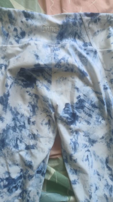 Juicy Couture legginsy do kolan