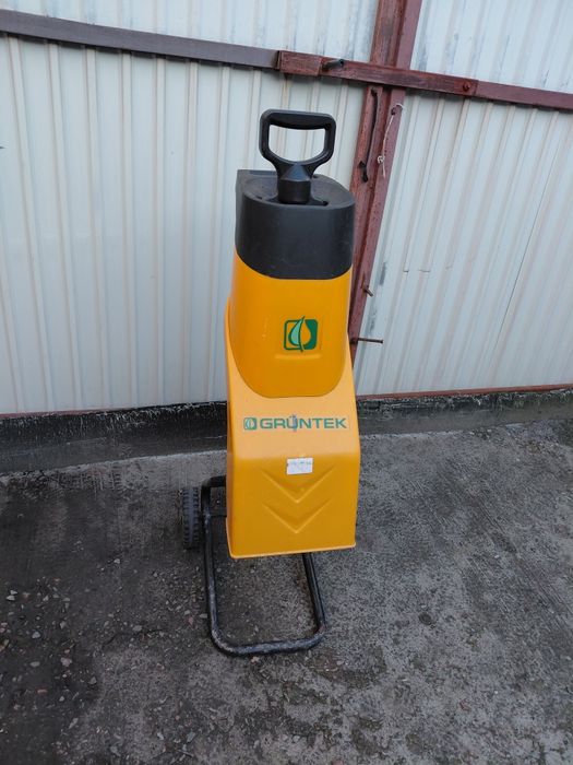 Подрібнювач гілок Gruntek EH-20