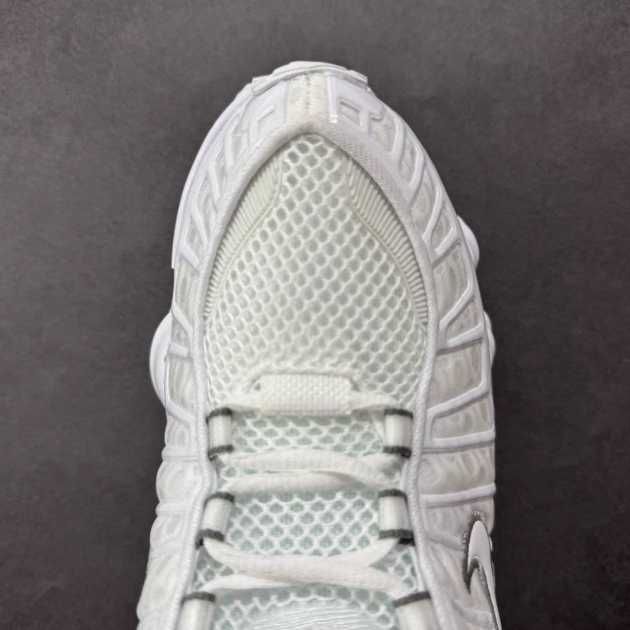 Buty sportowe Nike_Shox_TL_White R.44