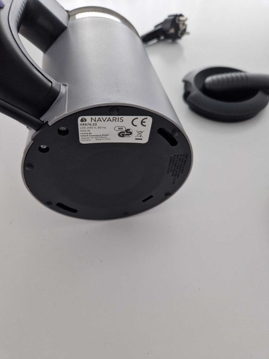 Chaleira elétrica pequena (viagem)